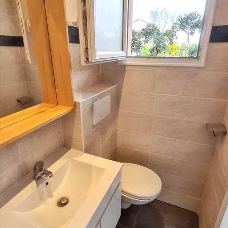 公寓 Confortable A Avec Terrasse Et Jardin - 20 M²