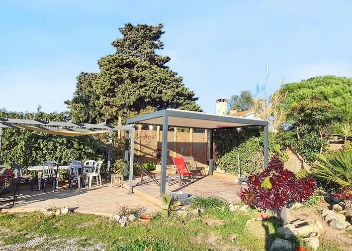 Confortable A Avec Terrasse Et Jardin - 20 M² הייר